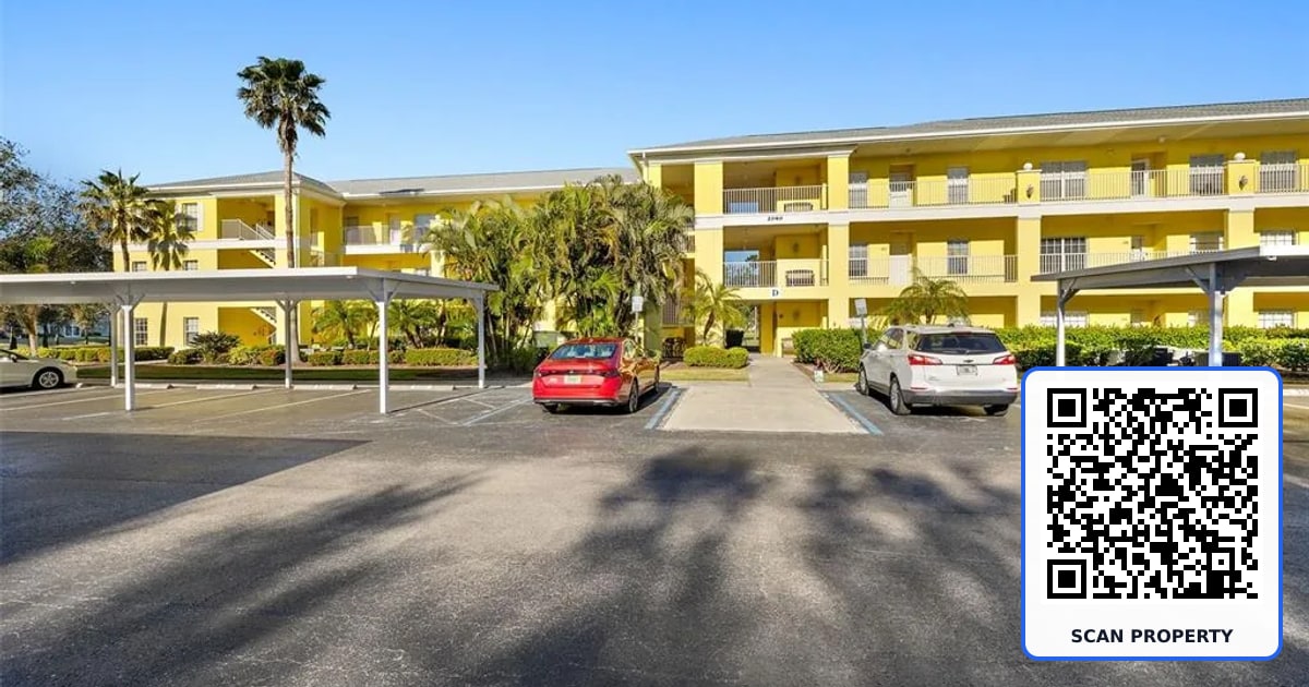 2060 WILLOW HAMMOCK CIRCLE UNIT D304 property photo