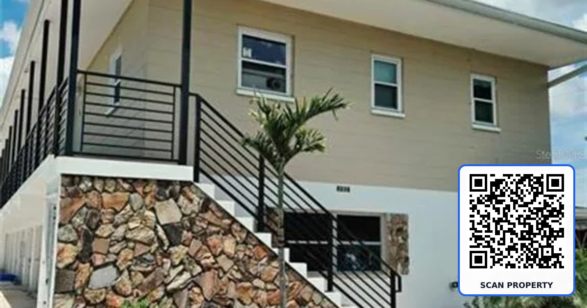 2807 41ST AVENUE N UNIT 4 property photo