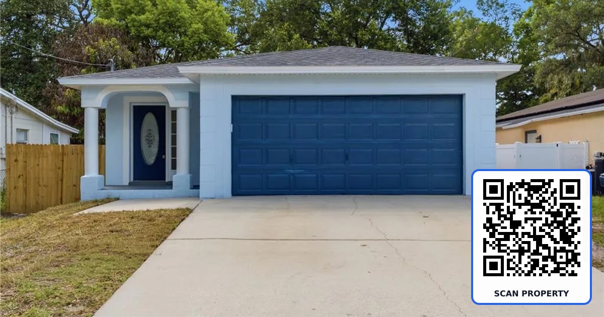 6812 LYMAN AVENUE property photo