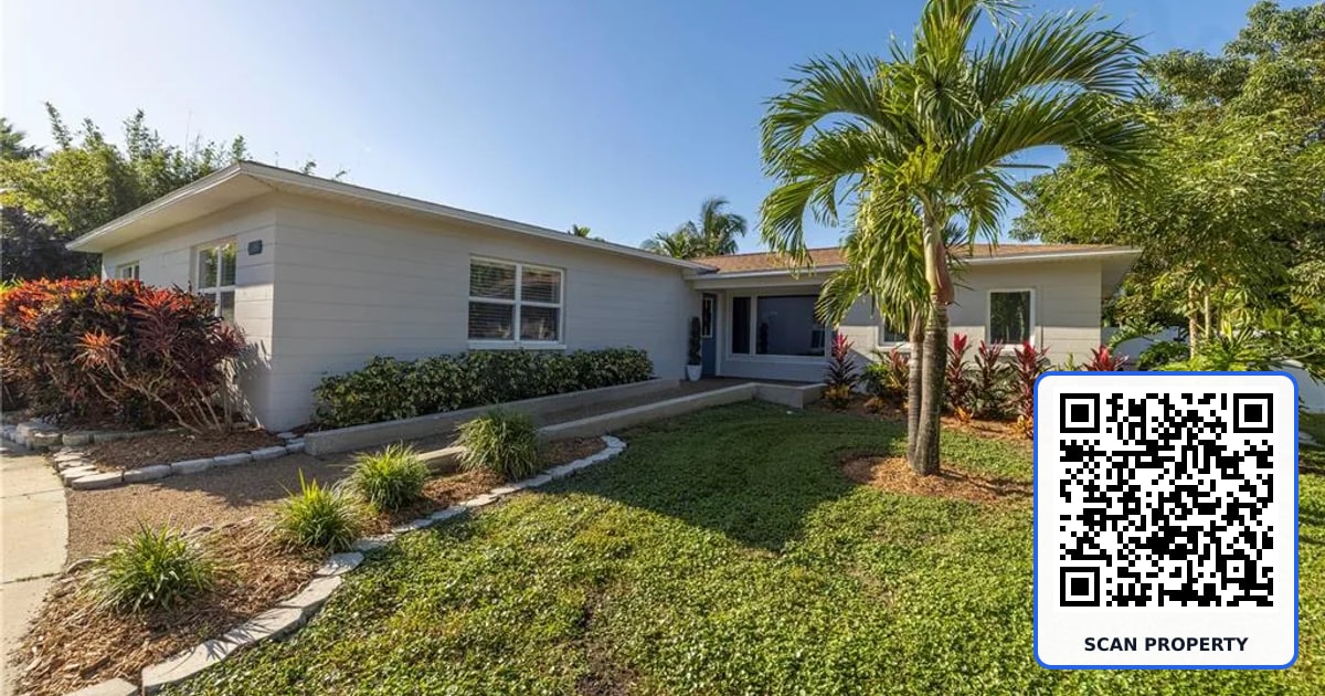 610 CORDOVA BOULEVARD NE property photo