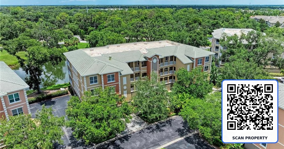 5200 MANORWOOD DRIVE UNIT 2D property photo