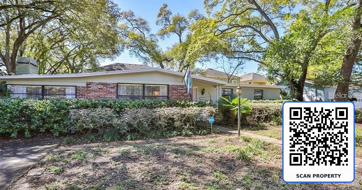 3214 W COACHMAN AVENUE property photo