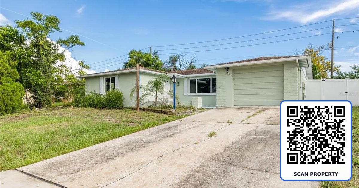 7641 JUDITH CRESCENT property photo