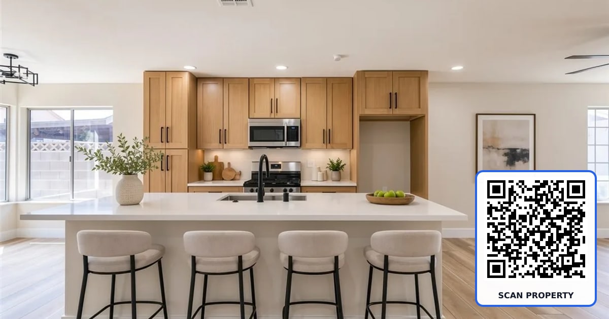 1640 Divinity Street property photo
