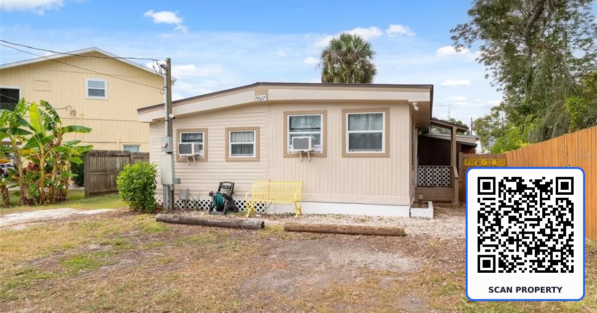 5527 DARLENE STREET property photo