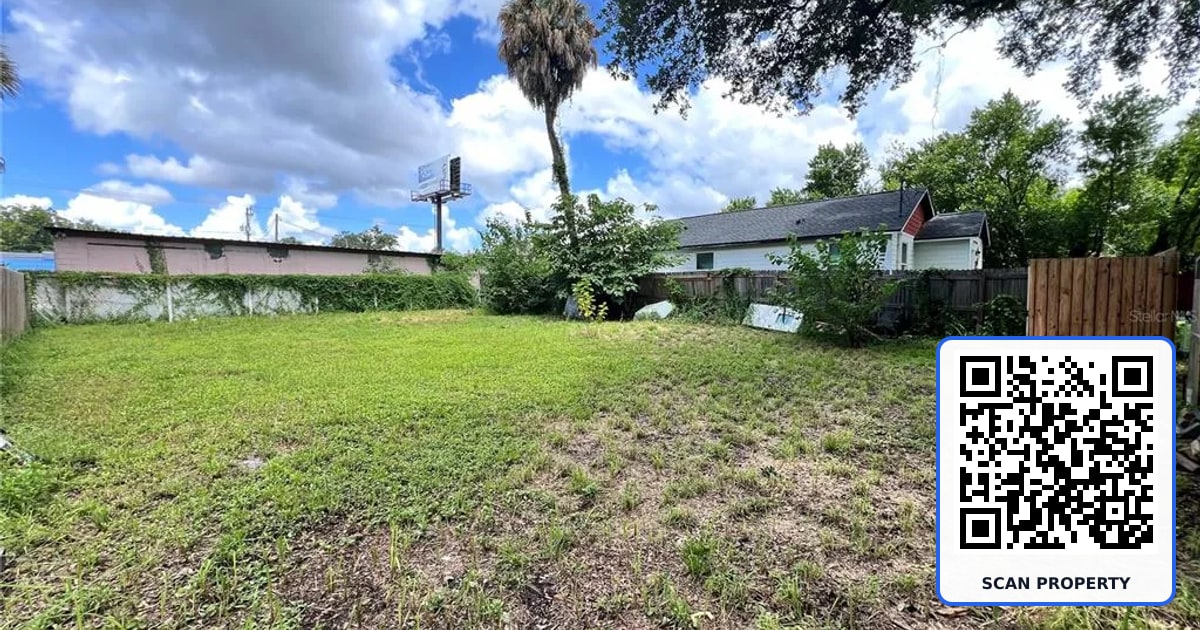 8508 N 9TH STREET property photo