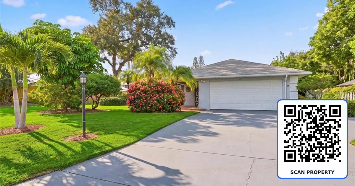 811 ALDERWOOD WAY property photo