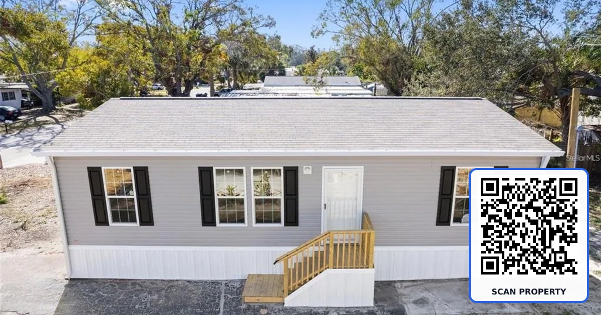 5234 YELLOW PINE STREET N property photo