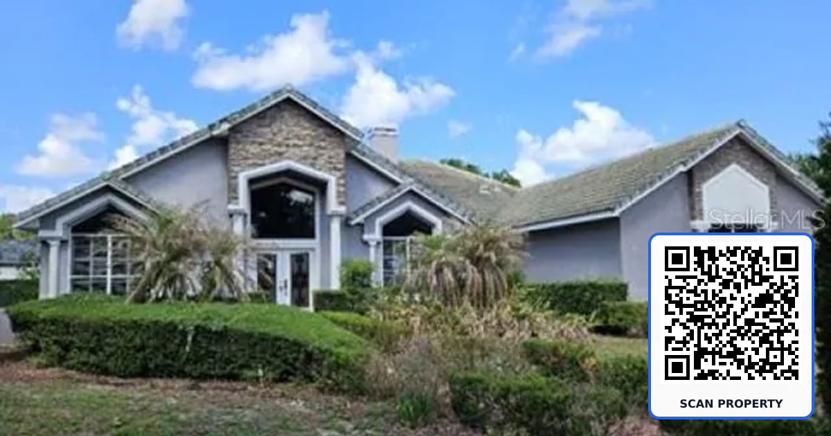 2128 LAKE CRESCENT COURT property photo
