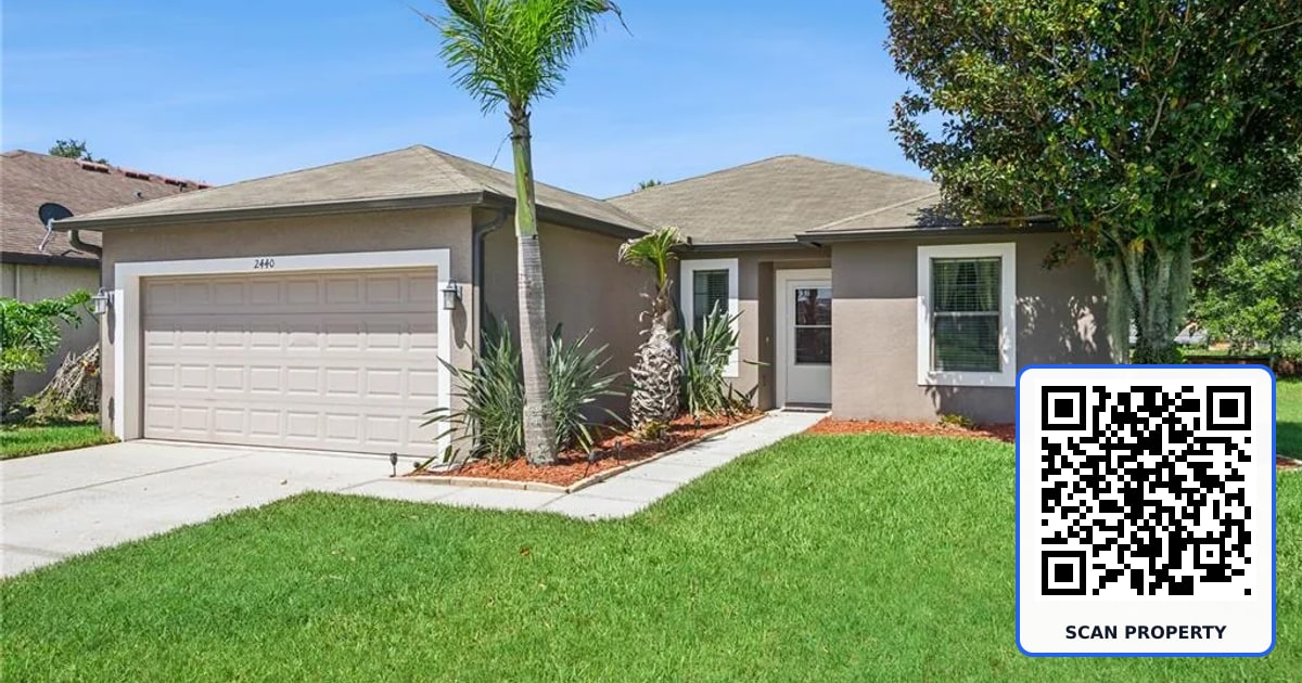 2440 VINEYARD CIRCLE property photo