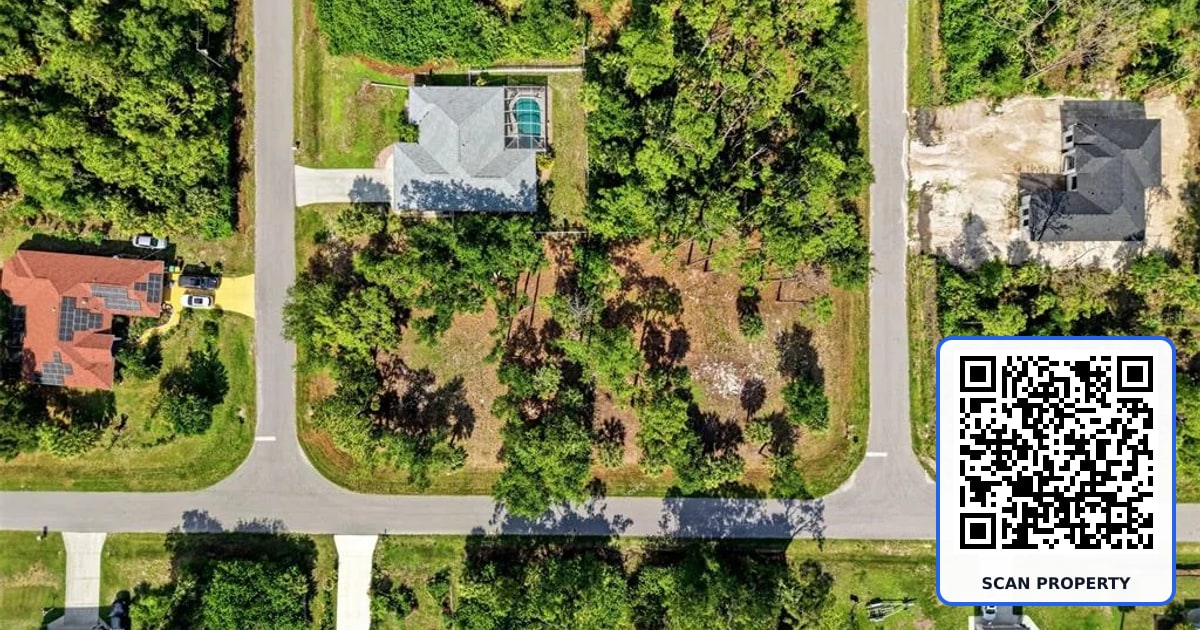 1096 & 1112 CABOT STREET property photo