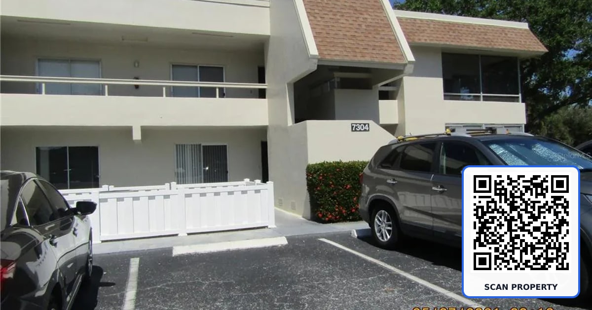 7304 W COUNTRY CLUB DRIVE N UNIT 115 property photo