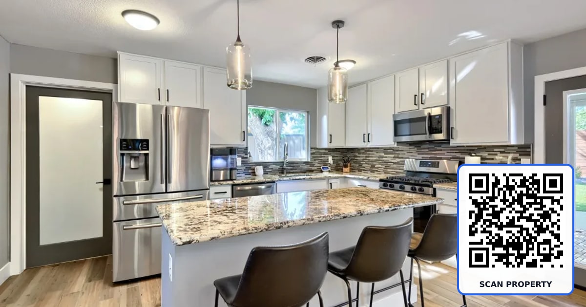 2812 Burton Avenue property photo
