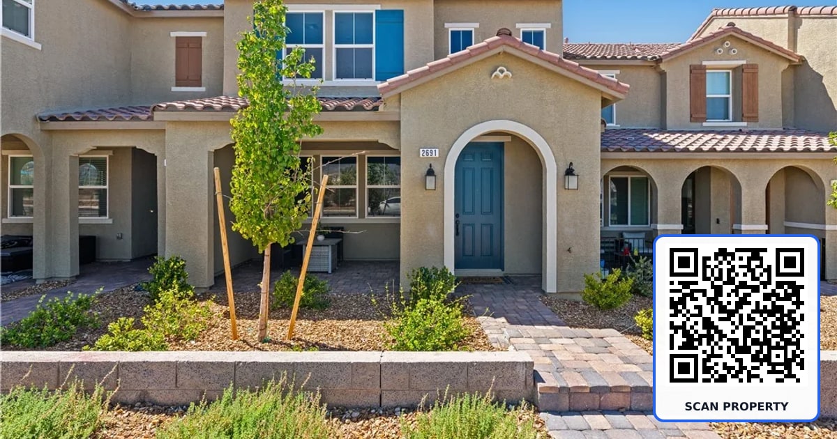 2691 Via Napoli property photo