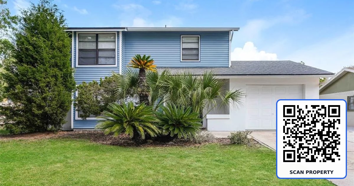 8229 MALVERN CIRCLE property photo