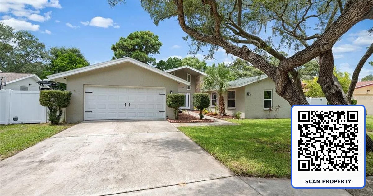 425 WAYFARER COURT property photo