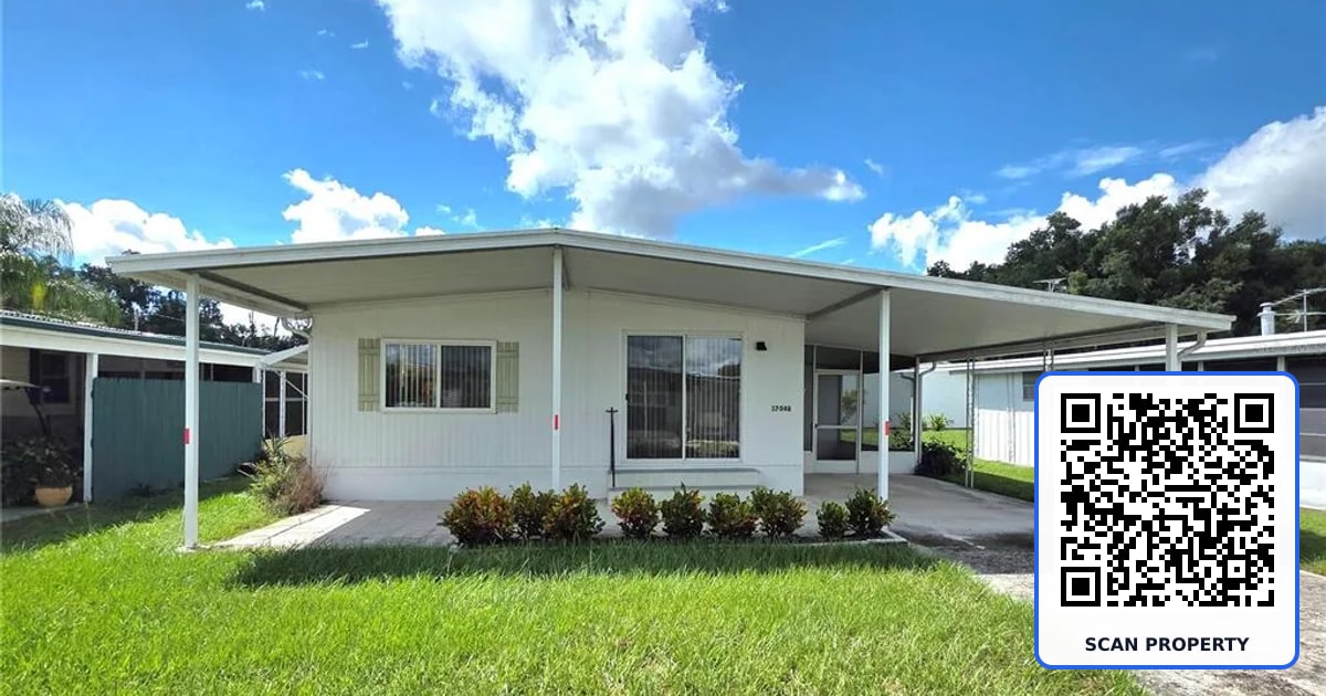 37048 LOIS AVENUE property photo