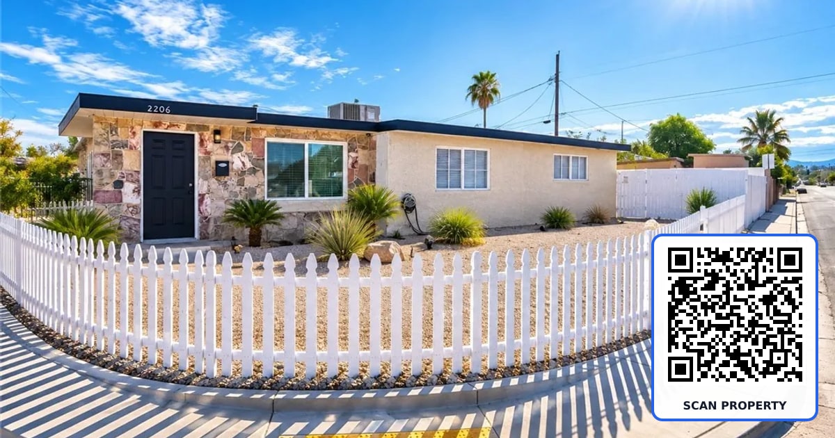 2206 East Oakey Boulevard property photo