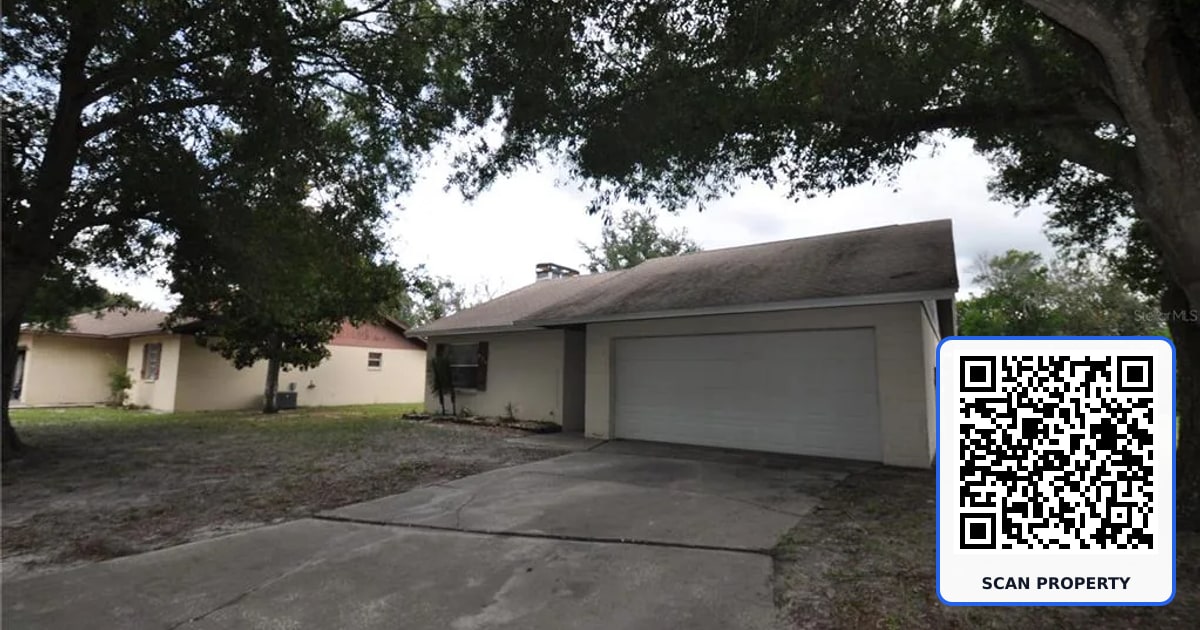 828 CINNAMON DRIVE E property photo