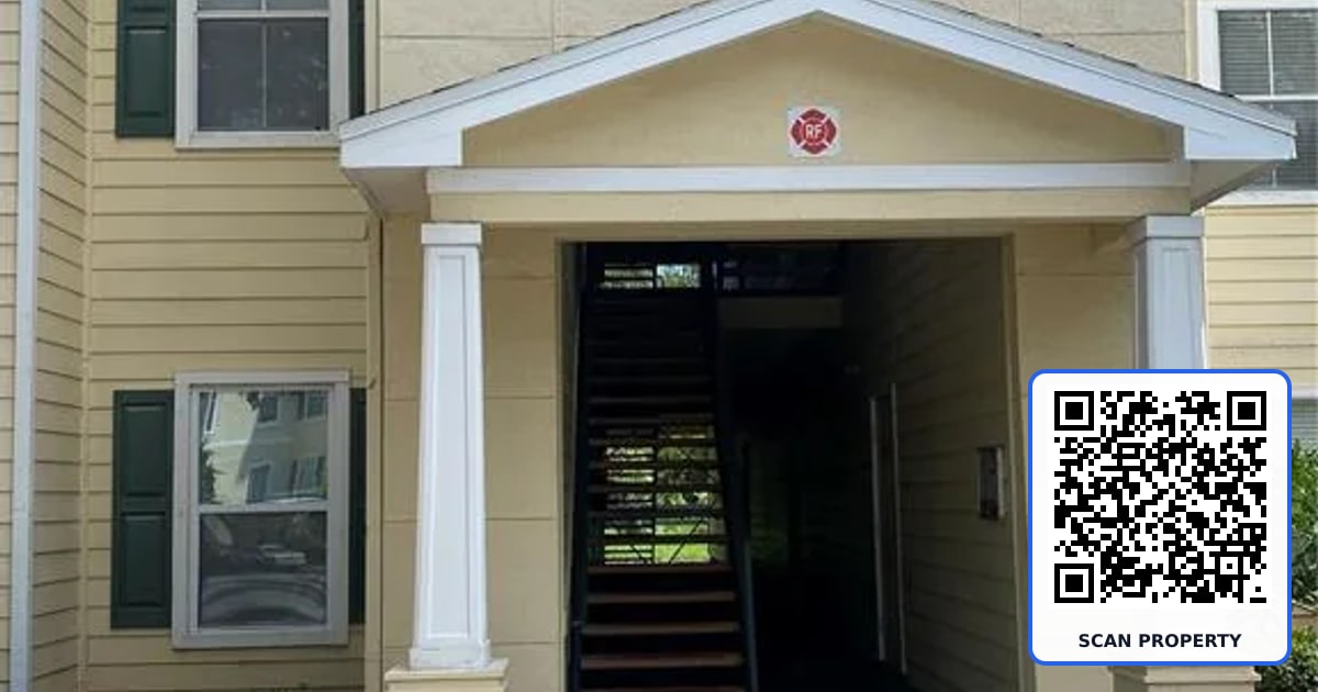 18209 BRIDLE CLUB DRIVE UNIT 18209 property photo