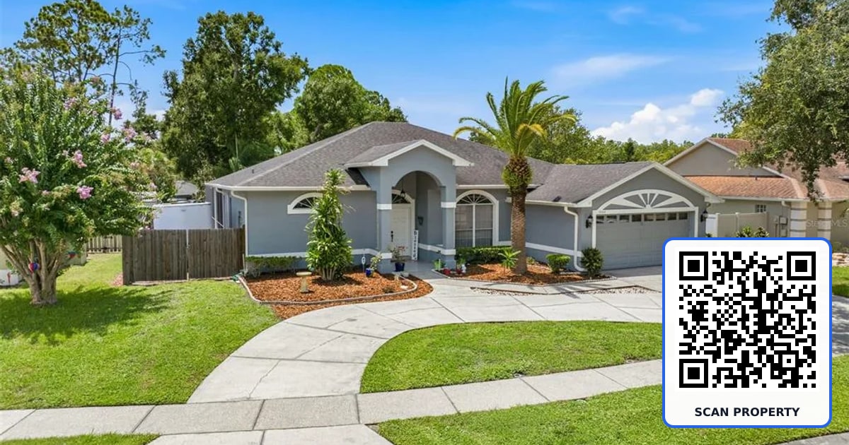 15306 CARROLLTON LANE property photo