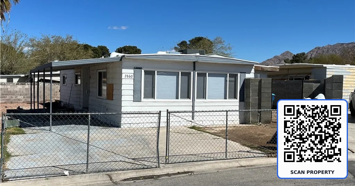 2860 Green Tree Avenue property photo