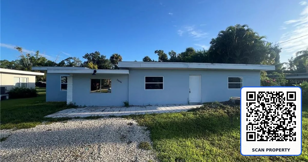 23476 HARPER AVENUE property photo