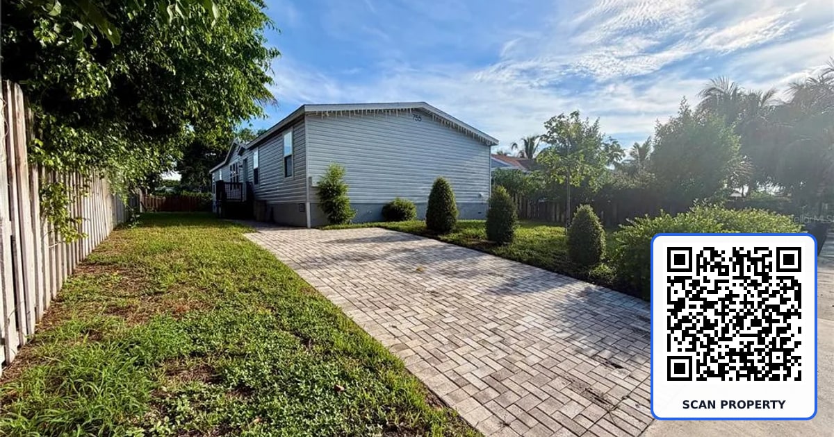 755 RIDGEWOOD RD property photo