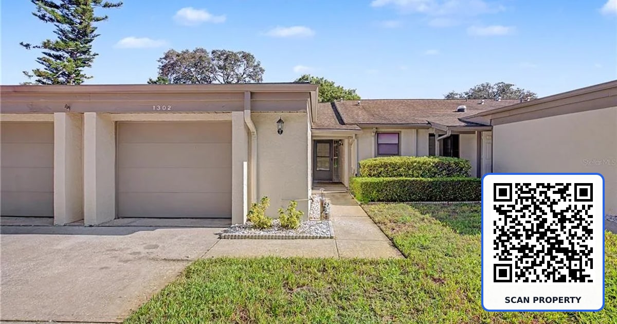 1302 GOLFVIEW DRIVE property photo