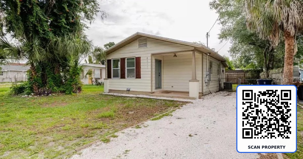 8311 N NEWPORT AVENUE property photo