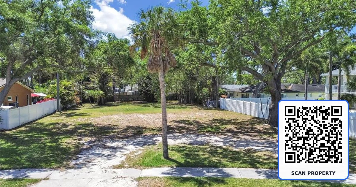 5438 BAYOU GRANDE BOULEVARD NE property photo