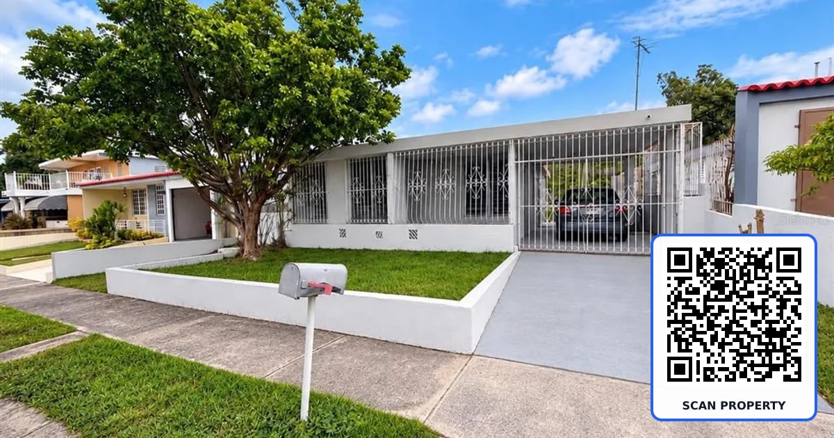 CALLE 35 URB JARDINES DEL CARIBE LL36 property photo