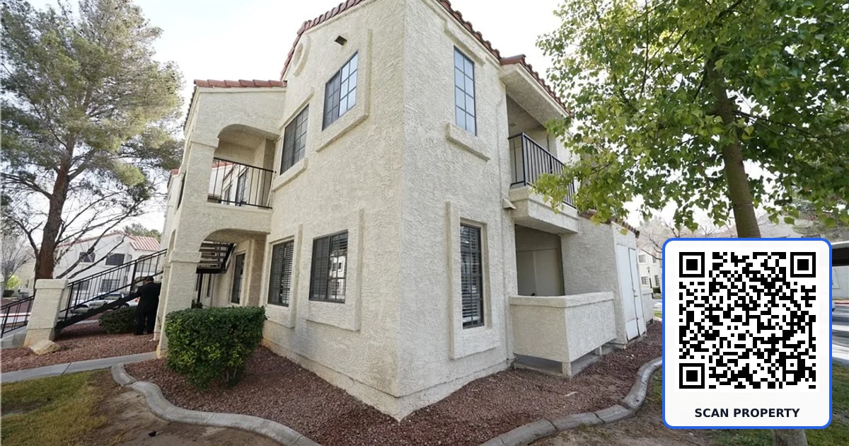 4729 Nara Vista Way 102 property photo