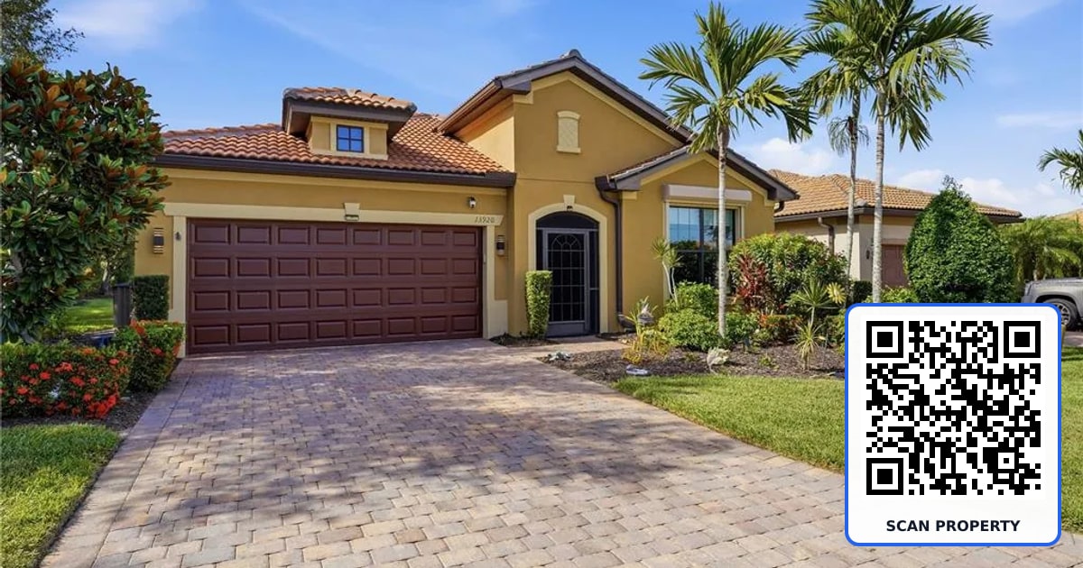 13920 KARINA STREET property photo