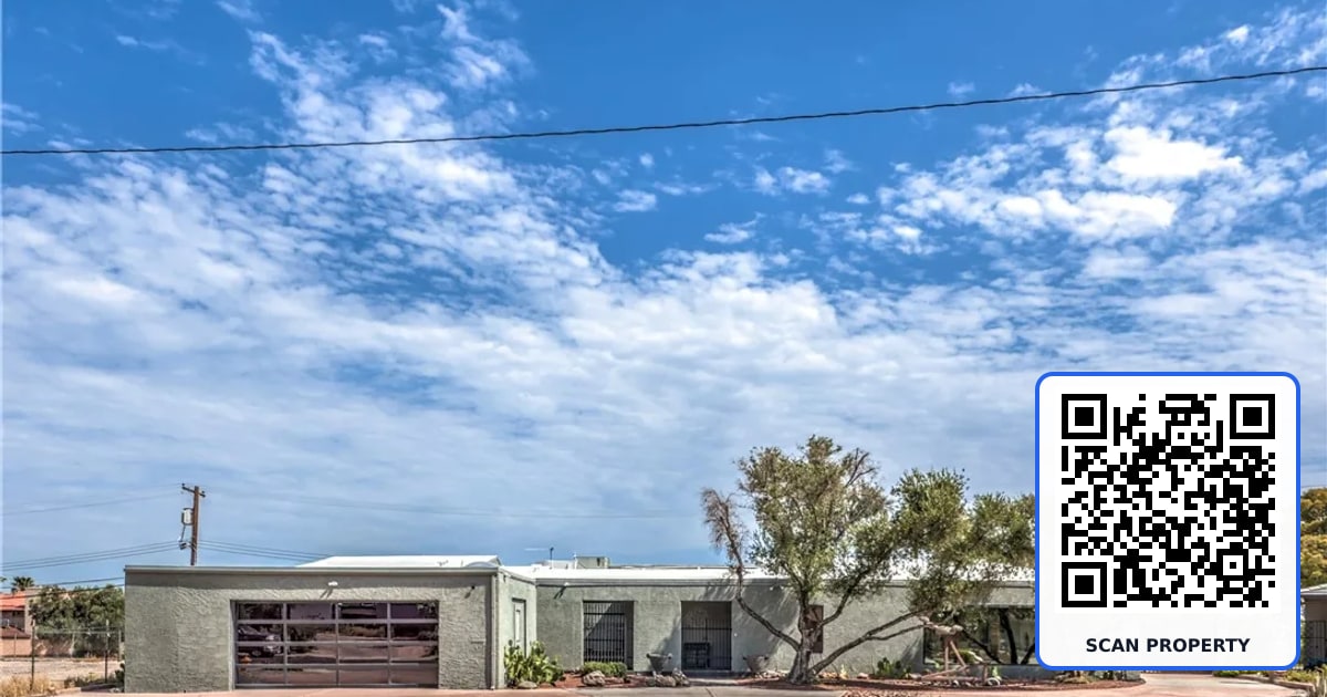 1926 Papago Lane property photo