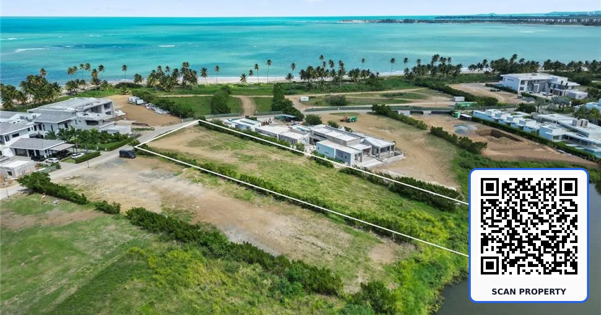 L5 Atlantic DR 7000 BAHIA BEACH DR property photo