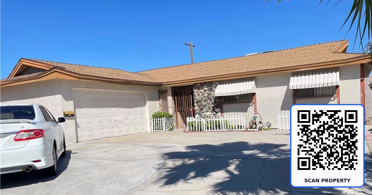 2613 ARENAS Street property photo