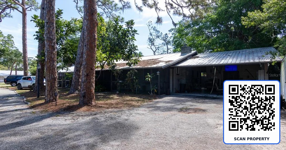 2110 PALM TERRACE property photo