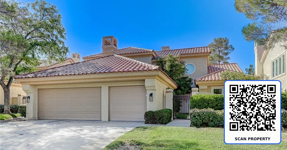 8121 Castle Pines Avenue property photo