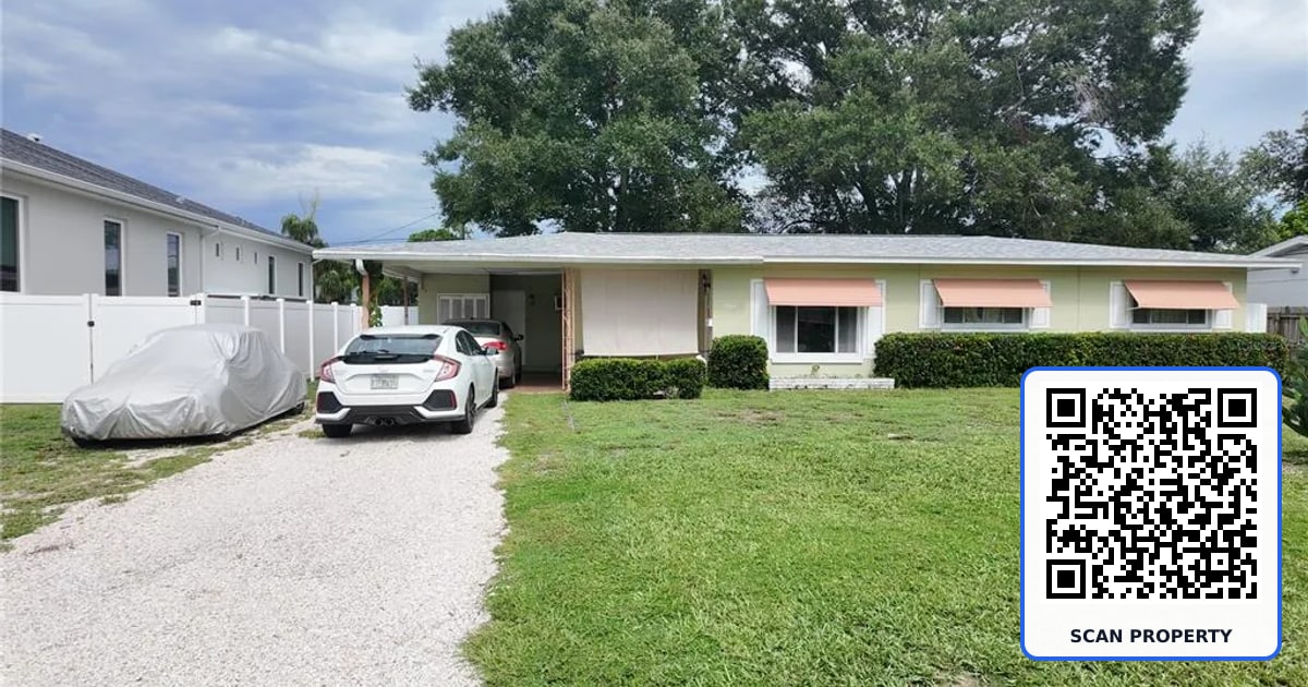 7485 17TH STREET N property photo