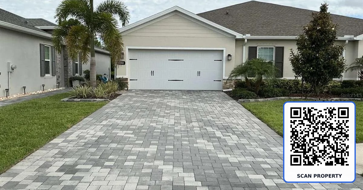 1982 W PALMS DRIVE property photo