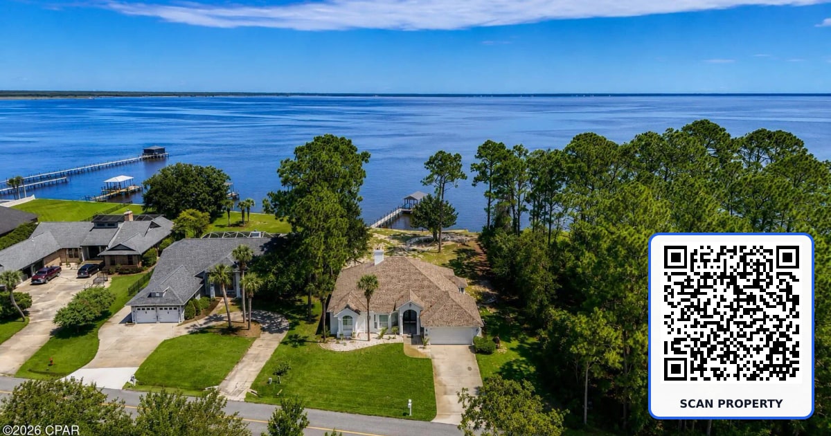 334 Moonlight Bay Drive property photo