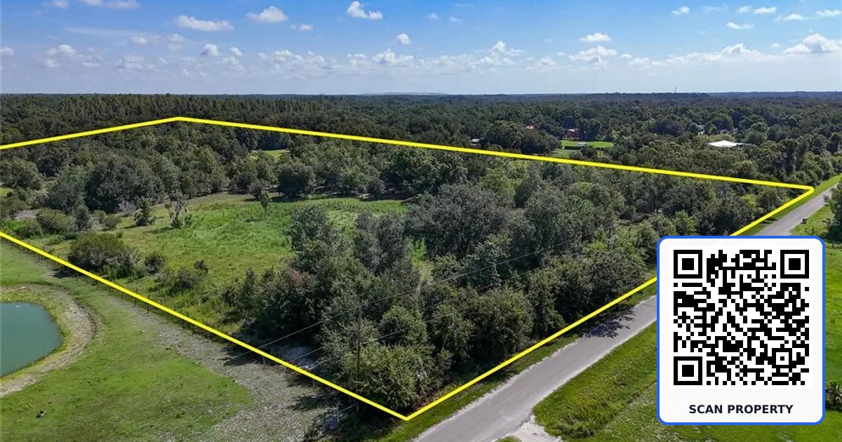 RED HAWK LANE property photo