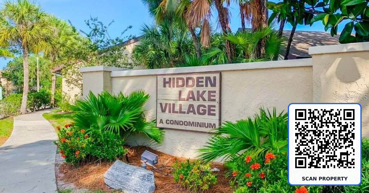 2724 HIDDEN LAKE BOULEVARD UNIT A property photo