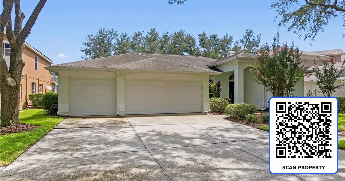 17715 HAMPSHIRE OAK DRIVE property photo