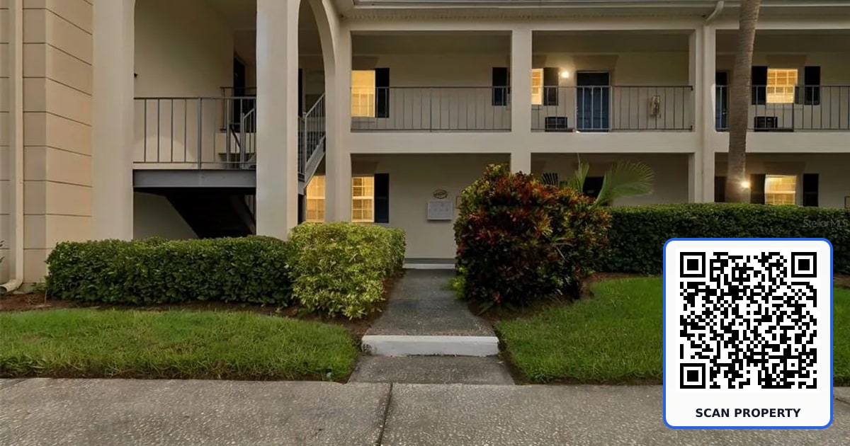 10387 CARROLLWOOD LANE UNIT 303 property photo