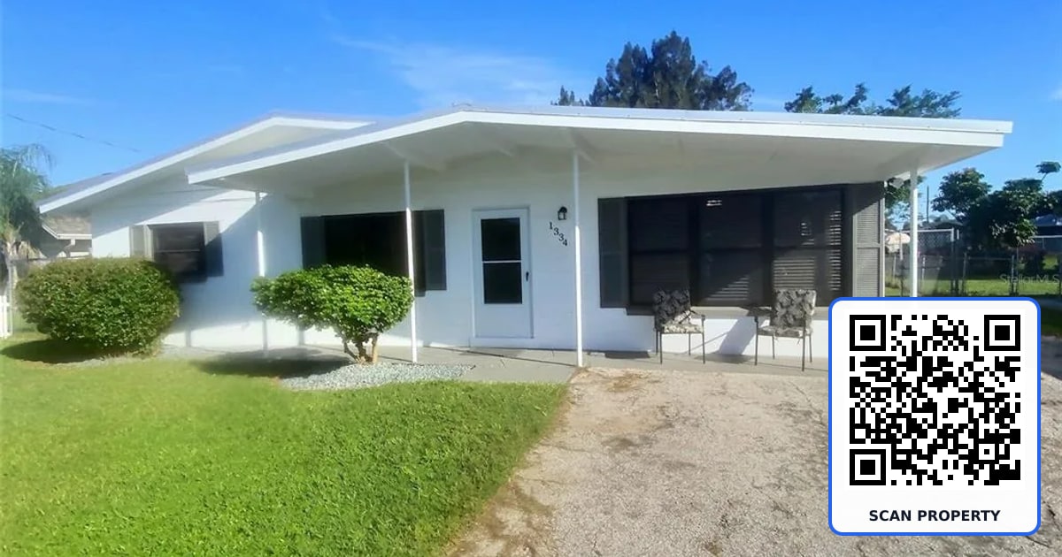 1334 SUNSET DRIVE property photo