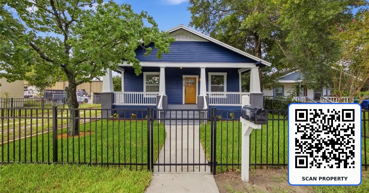 815 E FRIERSON AVENUE property photo