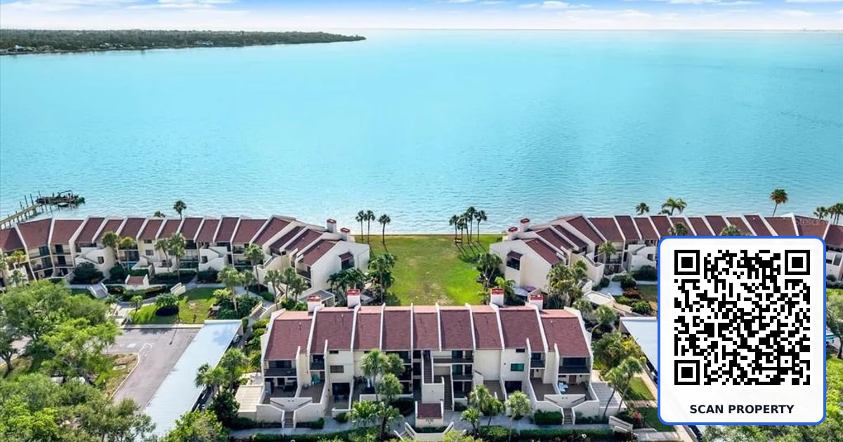 7530 SUNSHINE SKYWAY LANE S UNIT P7 property photo