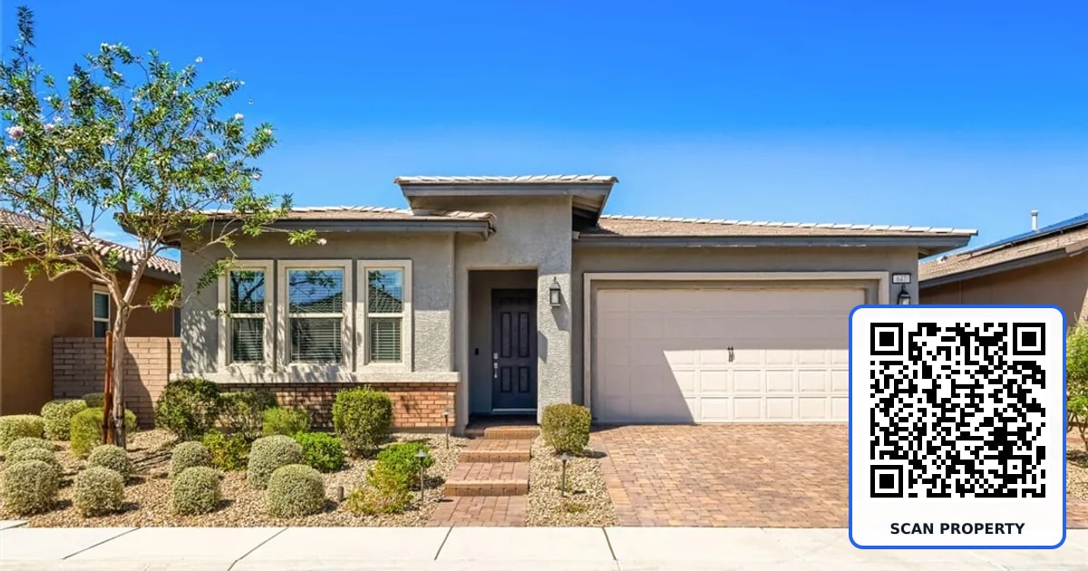 647 Longfeather Street property photo
